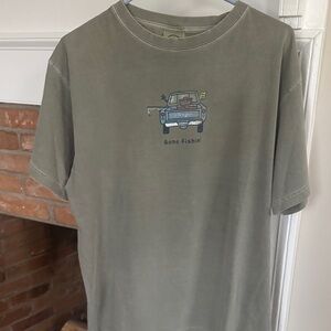 Men's Green Gone fishin’ Graphic T-Shirt